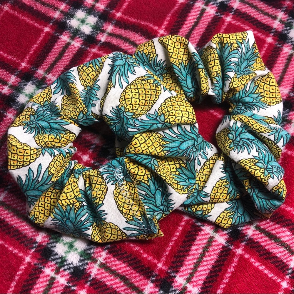 Pineapple Scrunchies! 🍍🍍